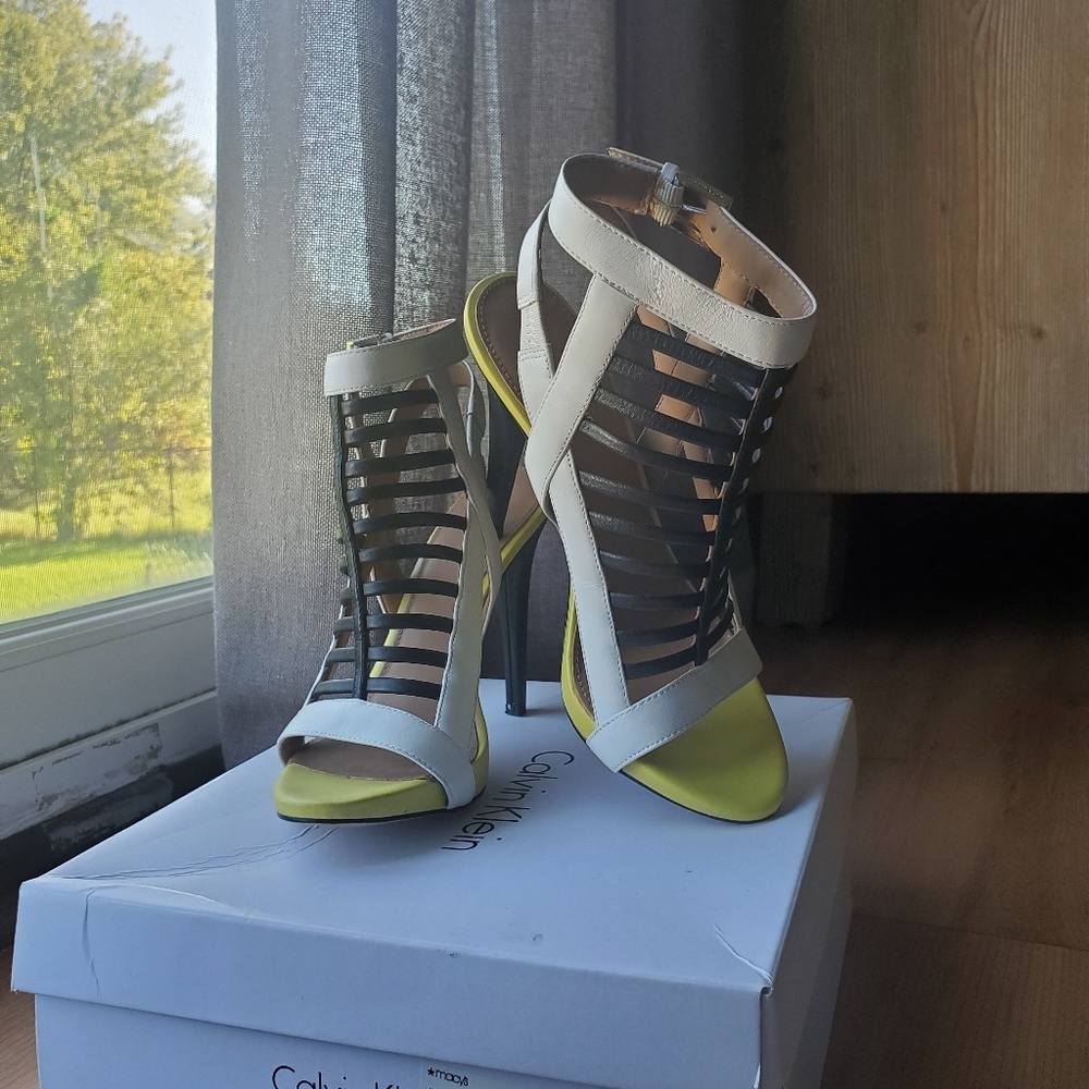 Calvin stiletto sandals Size 7